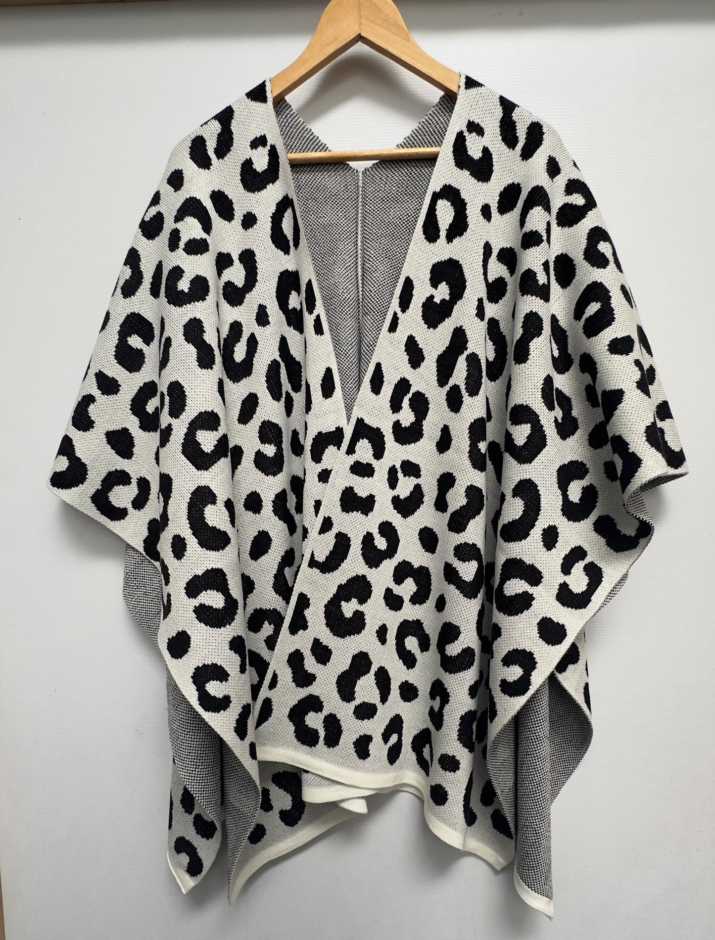 Poncho Nairobi
